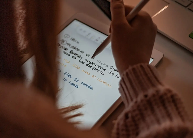 3 Common Problems in Translating  Documents from English to Spanish and Vice Versa