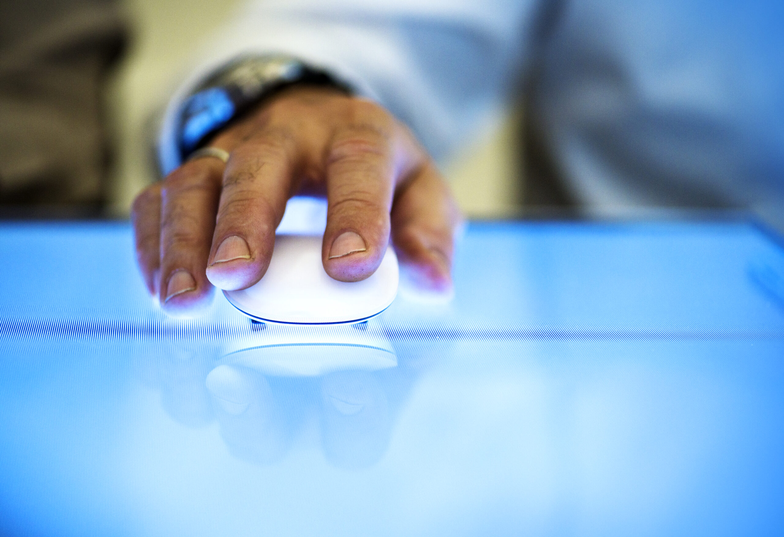 Hand holding using mouse clicking